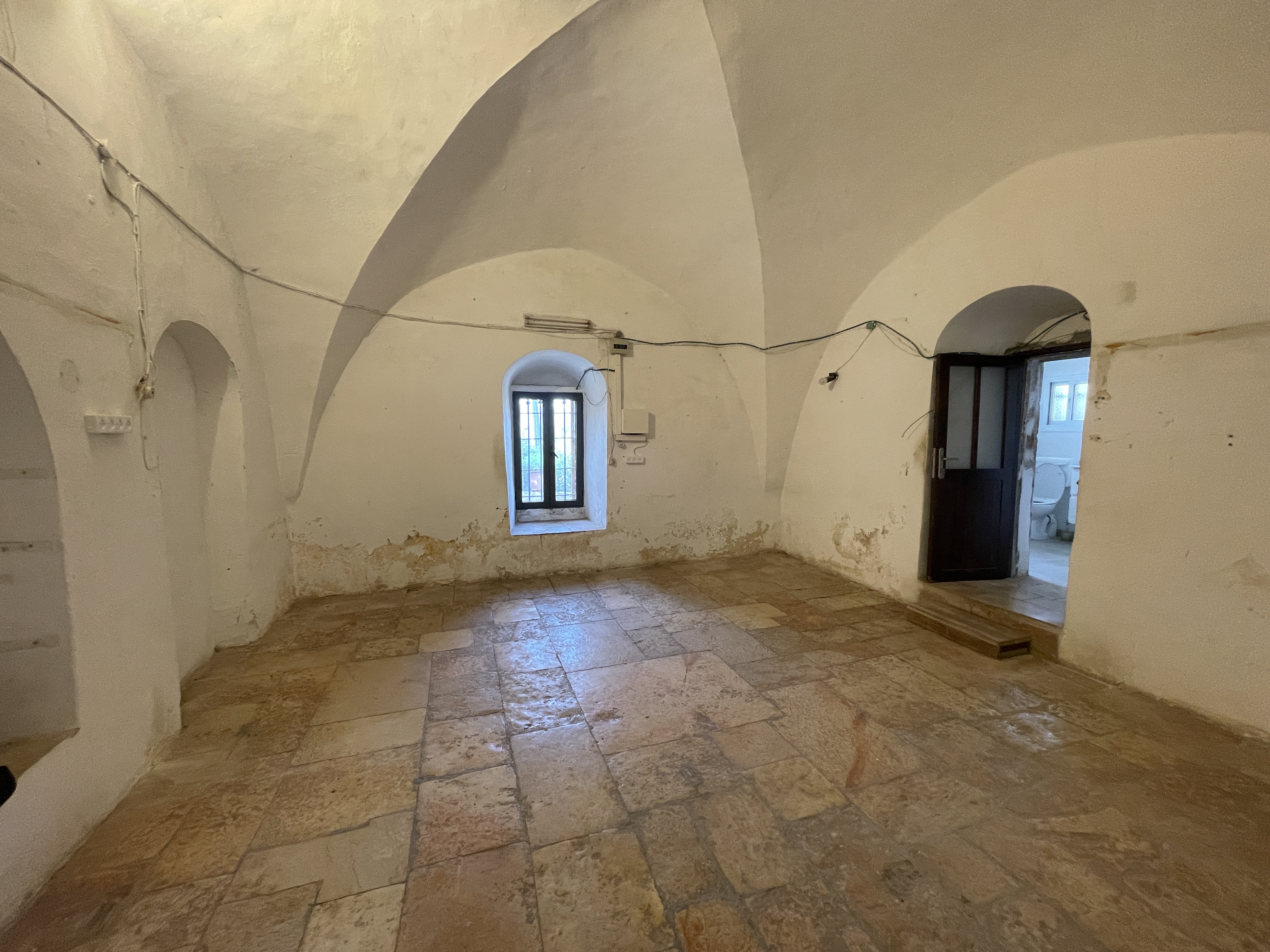 Magical Historic Estate in Ein Kerem — photograph 11
